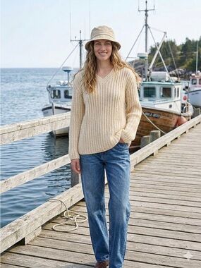 Handmade Fisherman Sweater Large 100% Acrylic Oversized Relaxed